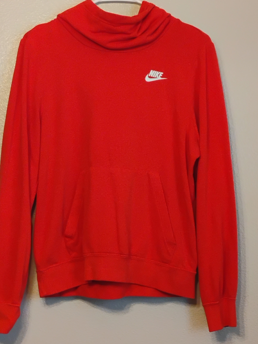 Nike Red Fleece Pullover Hoodie Women’s Size Small